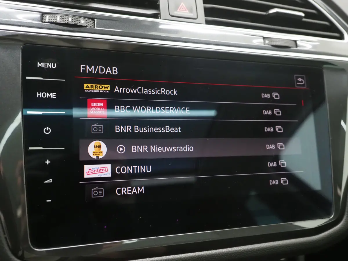 1.4 TSI eHybrid Elegance | Panoramadak | HUD | 360 | Sfeerlicht | Virtual | Adaptive Cruise | Dodehoek