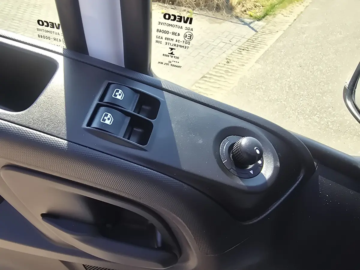 35C14V 2.3 410 H2 L4 H2 - 140 Pk - Euro 6 - Airco - Cruise Control