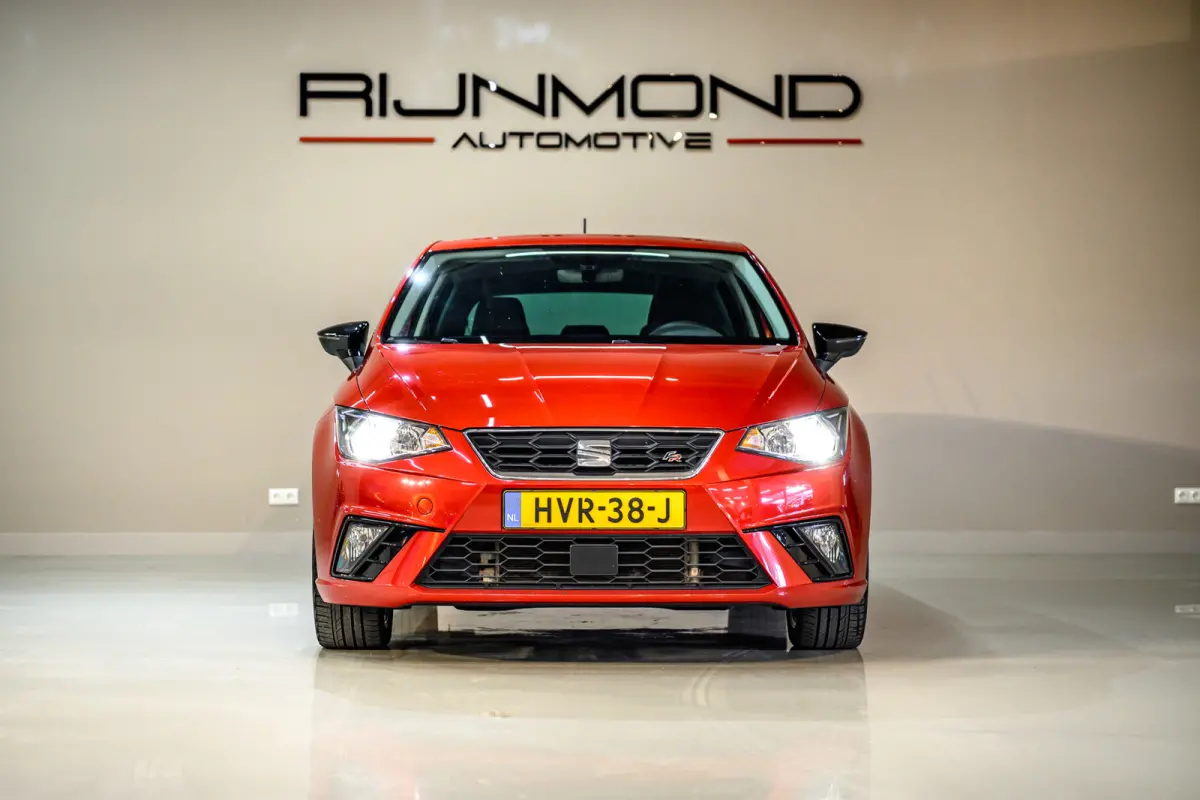 1.0 TSI FR Business Intense|Cruise Control|Carplay|