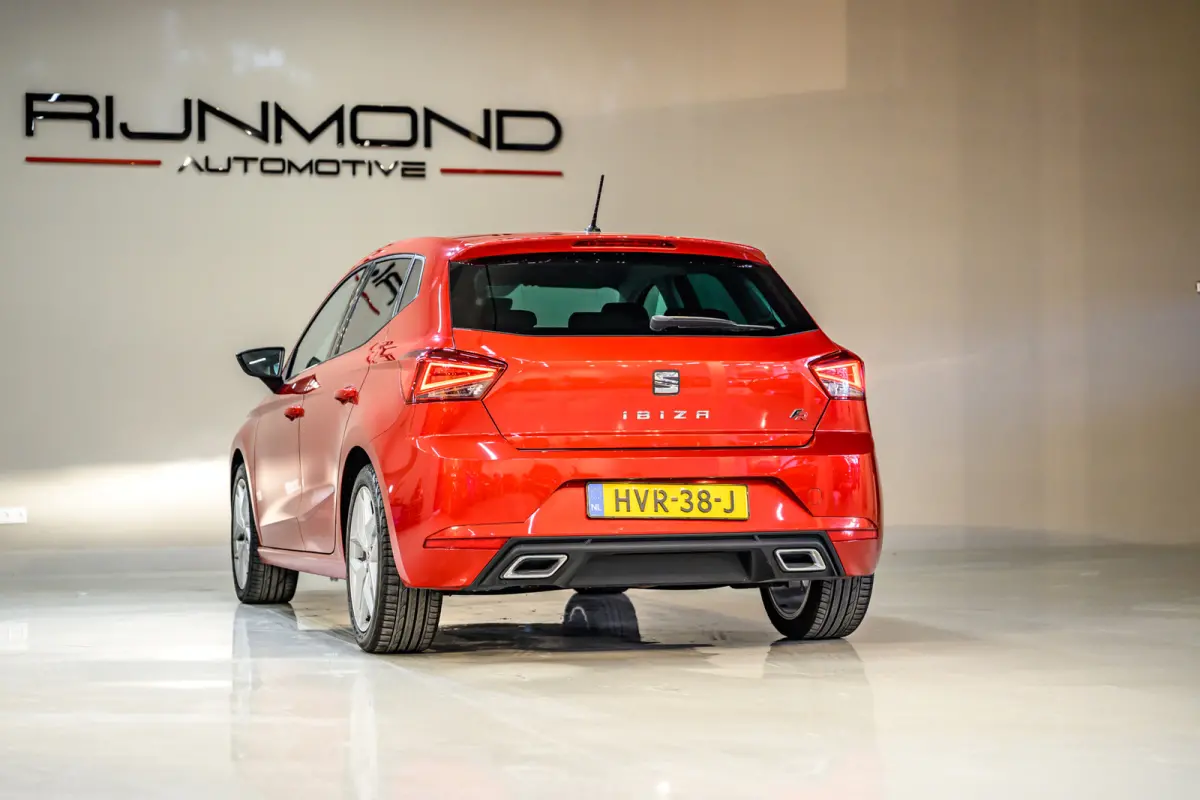 1.0 TSI FR Business Intense|Cruise Control|Carplay|