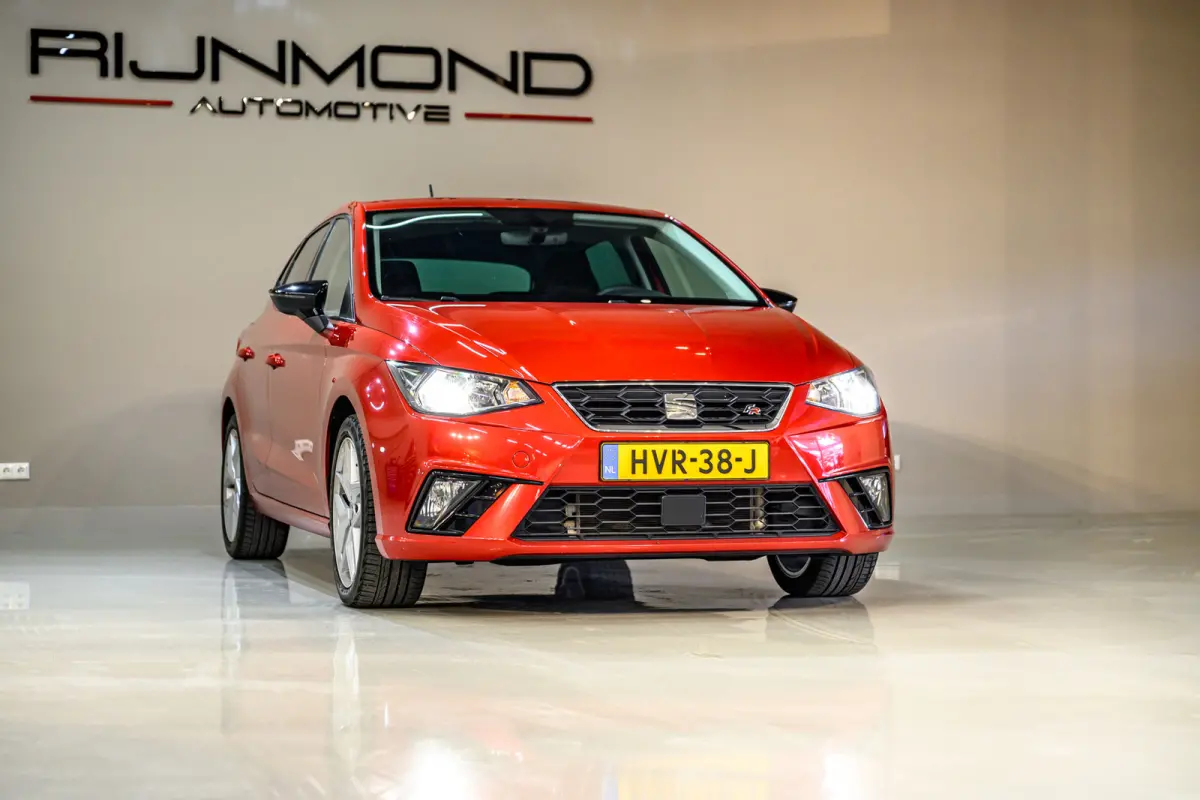 1.0 TSI FR Business Intense|Cruise Control|Carplay|