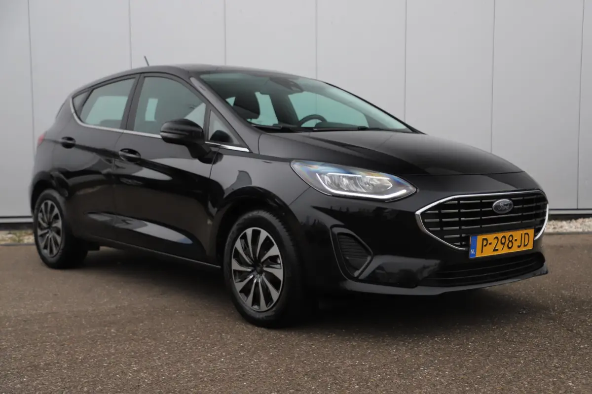 1.0 EcoBoost Hybrid Titanium Navigatie Carplay Android Climate & Cruise Control Parkeersensor