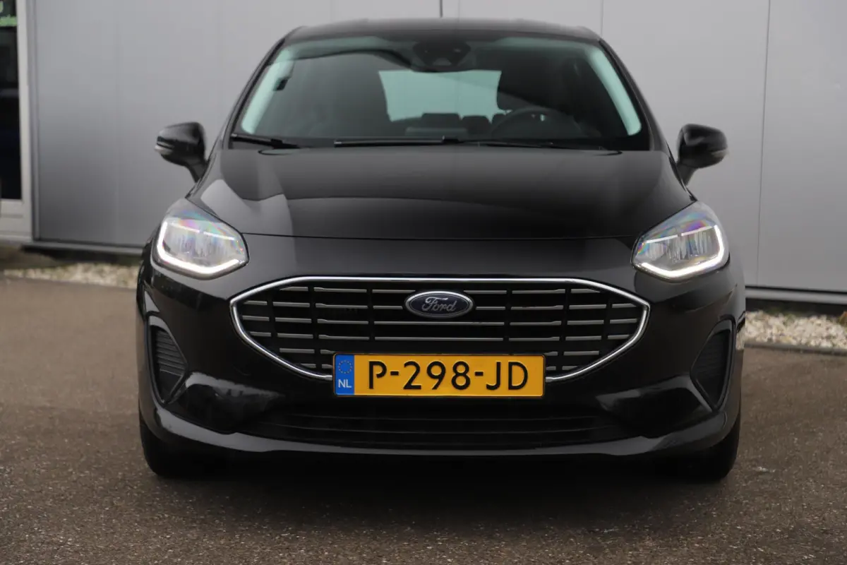 1.0 EcoBoost Hybrid Titanium Navigatie Carplay Android Climate & Cruise Control Parkeersensor