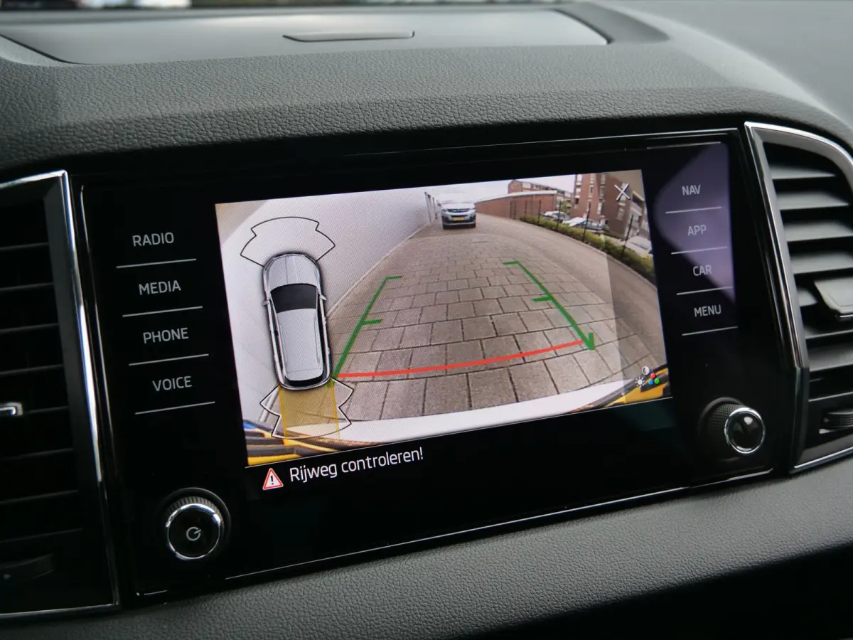 1.5 TSI ACT Business Edition 150 Pk Automaat Apple Carplay / Camera / Adaptive cruise / LED