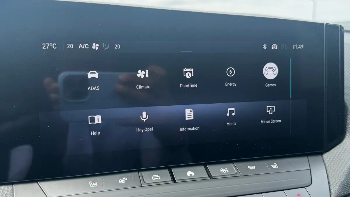 Astra-e Ultimate - | Achteruitrijcamera 180° | Adaptive Cruise control | Apple CarPlay en Android Auto ondersteuning