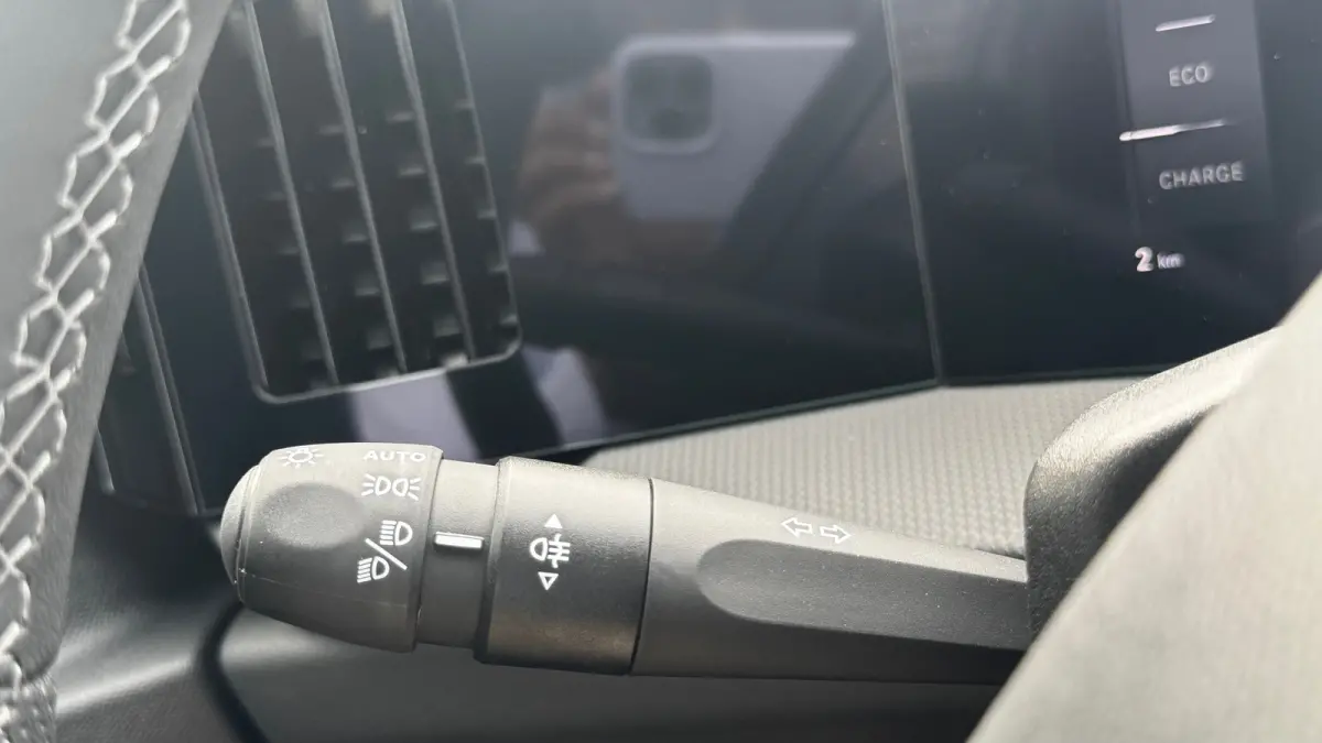 Astra-e Ultimate - | Achteruitrijcamera 180° | Adaptive Cruise control | Apple CarPlay en Android Auto ondersteuning