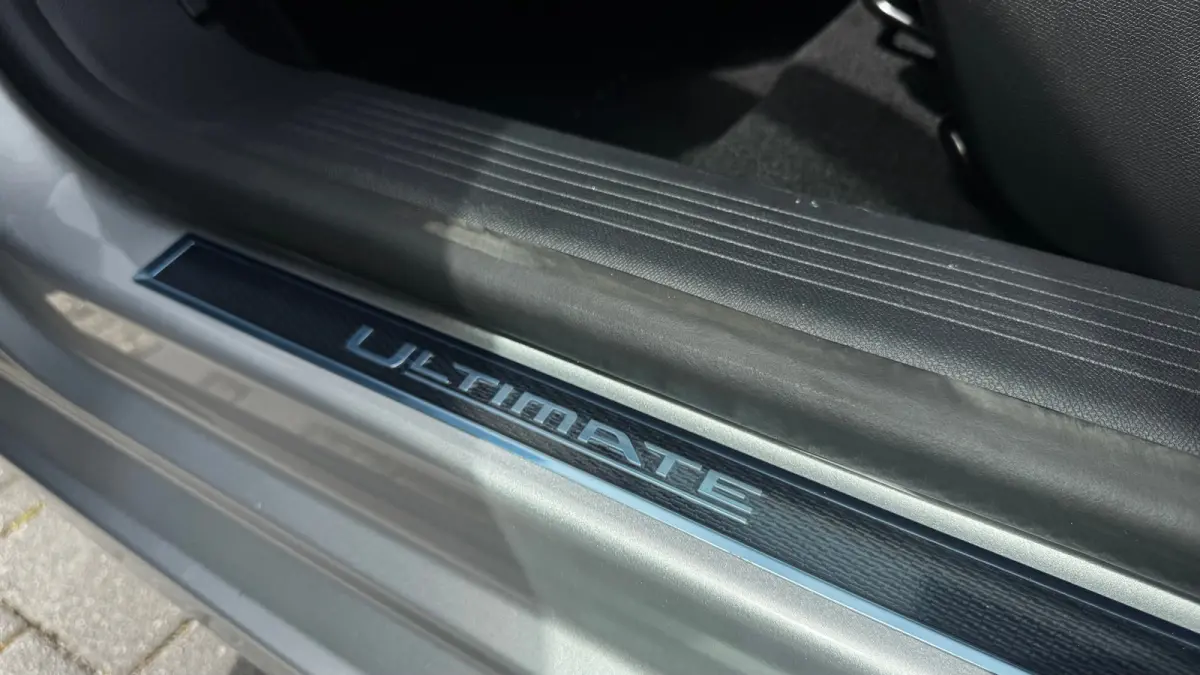 Astra-e Ultimate - | Achteruitrijcamera 180° | Adaptive Cruise control | Apple CarPlay en Android Auto ondersteuning