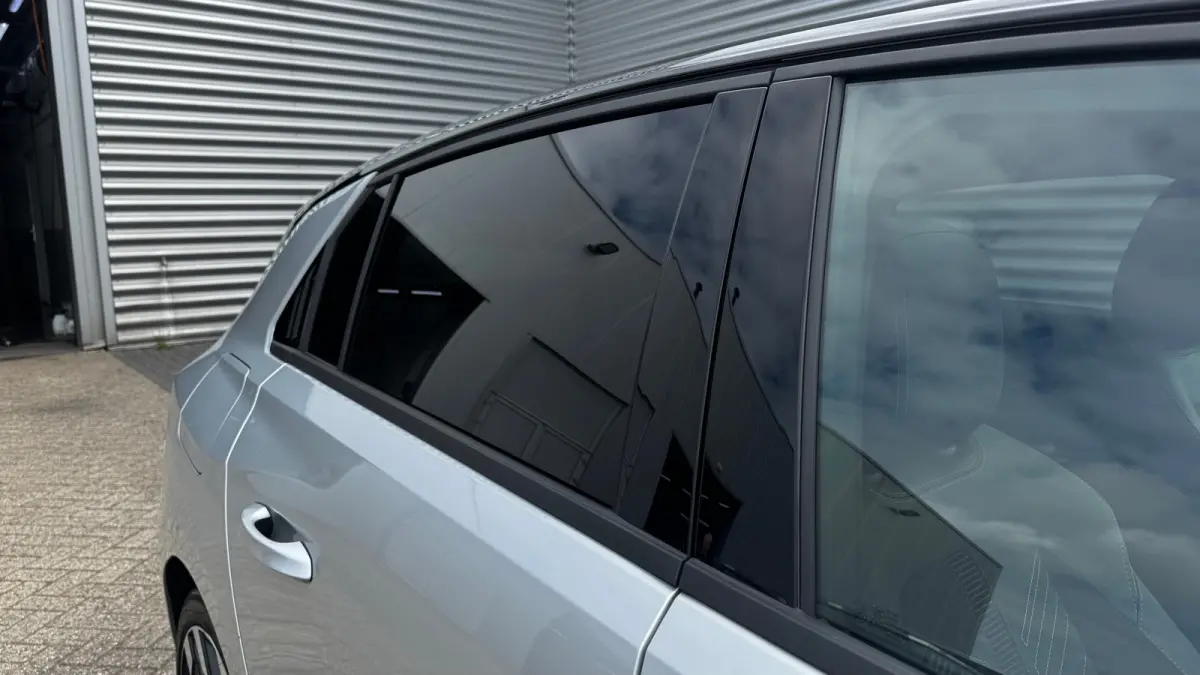 Astra-e Ultimate - | Achteruitrijcamera 180° | Adaptive Cruise control | Apple CarPlay en Android Auto ondersteuning