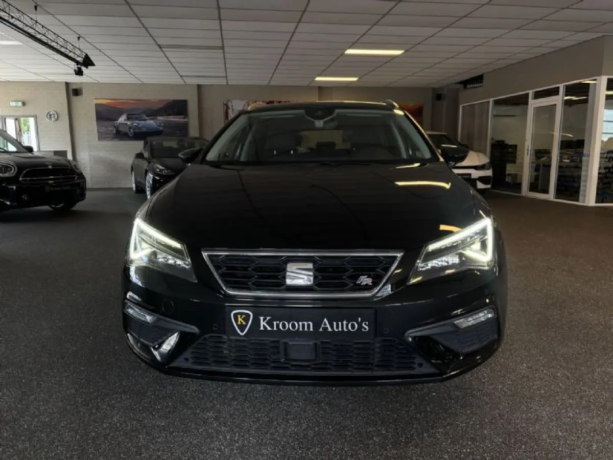 1.5 TSI FR Apple Carplay Adaptive cruise, camera, virtual cockpit enz