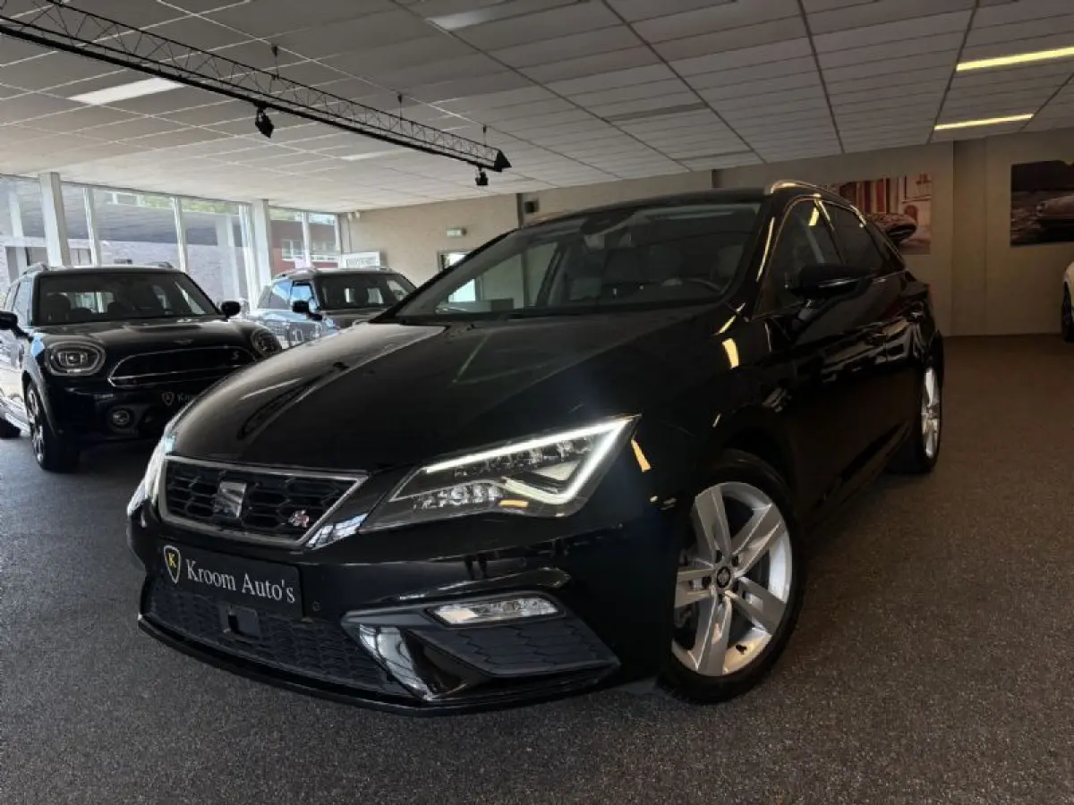 1.5 TSI FR Apple Carplay Adaptive cruise, camera, virtual cockpit enz