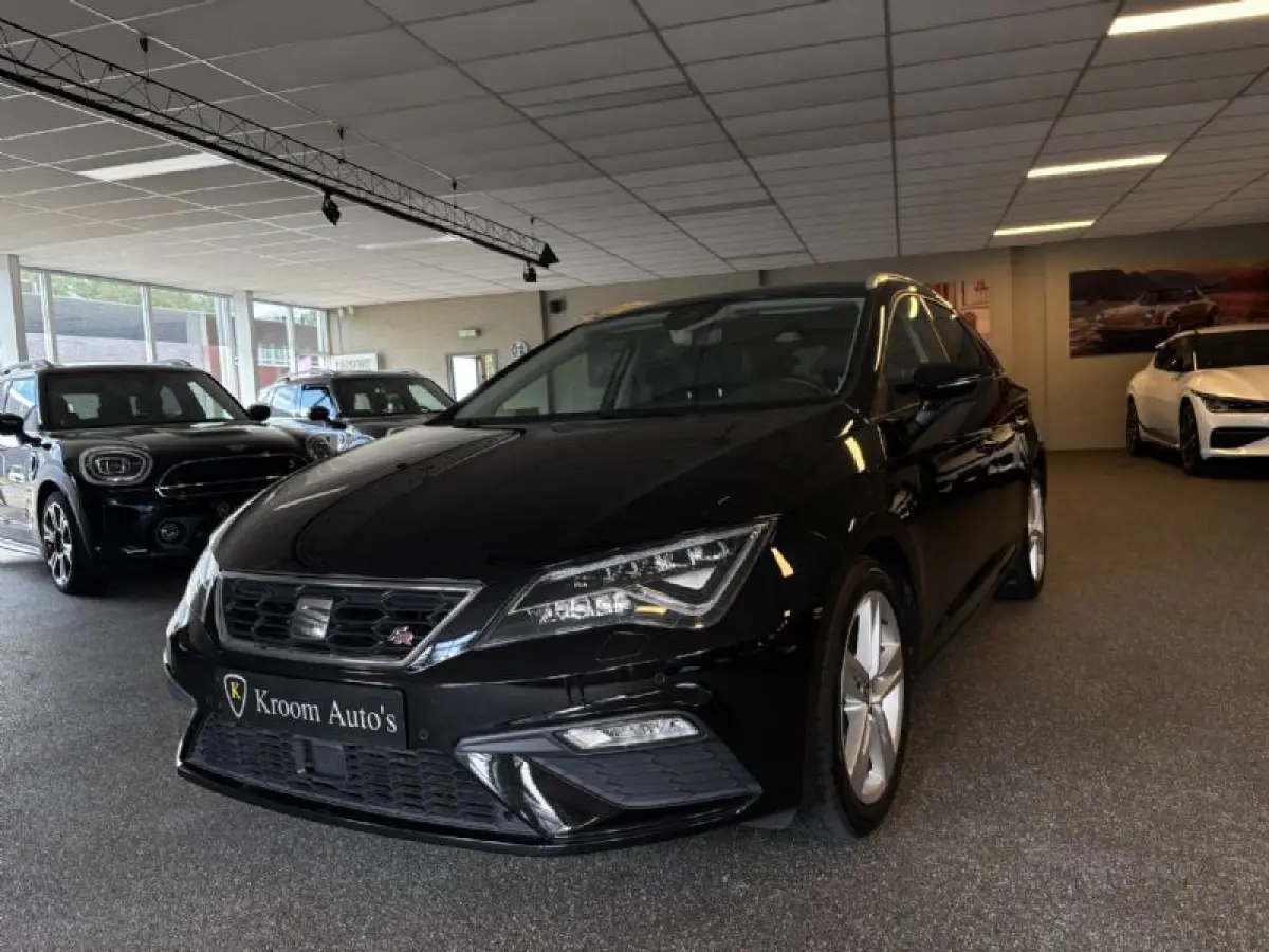 1.5 TSI FR Apple Carplay Adaptive cruise, camera, virtual cockpit enz