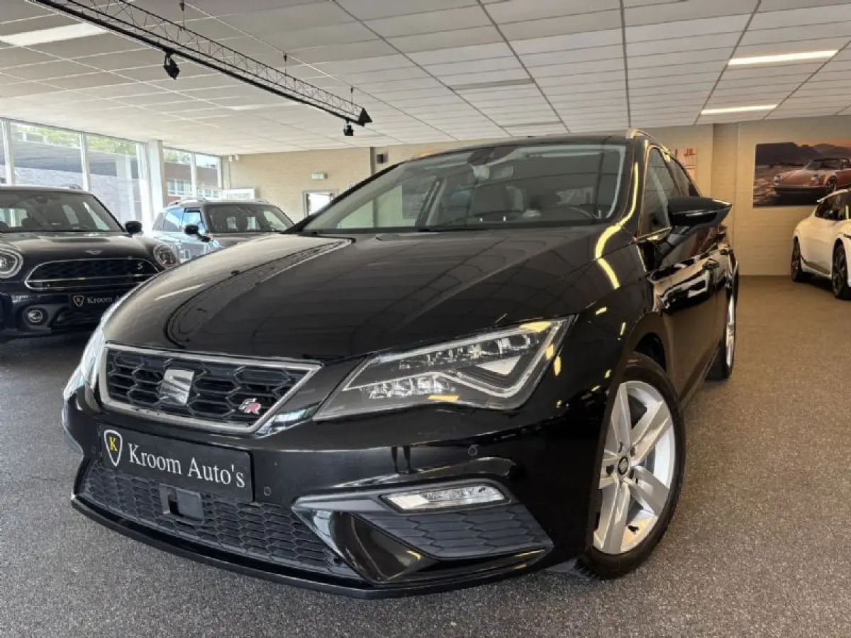 1.5 TSI FR Apple Carplay Adaptive cruise, camera, virtual cockpit enz