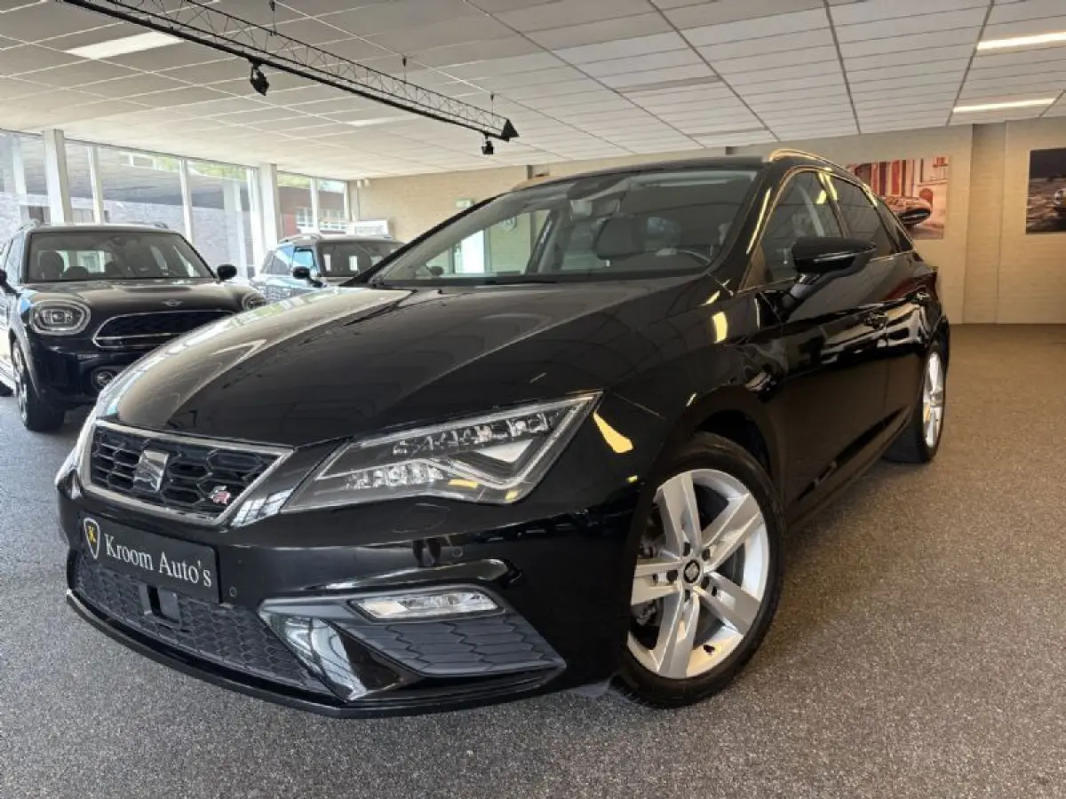 1.5 TSI FR Apple Carplay Adaptive cruise, camera, virtual cockpit enz