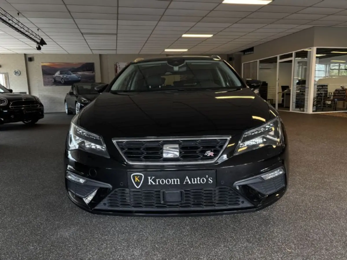 1.5 TSI FR Apple Carplay Adaptive cruise, camera, virtual cockpit enz