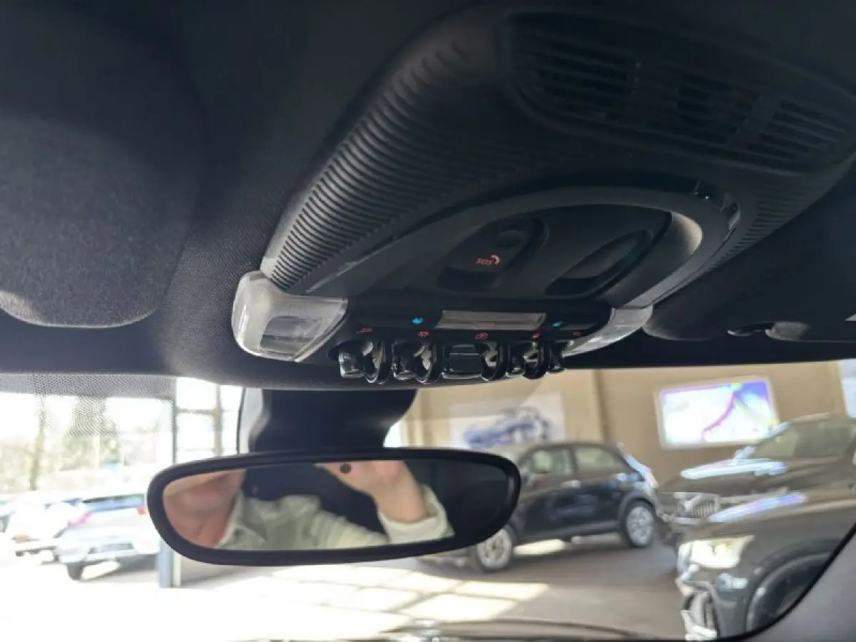 Mini ALL4 Yours Adaptive cruise Leder Panoramadak, Harman Kardon Head up Memory seat, Model 2023