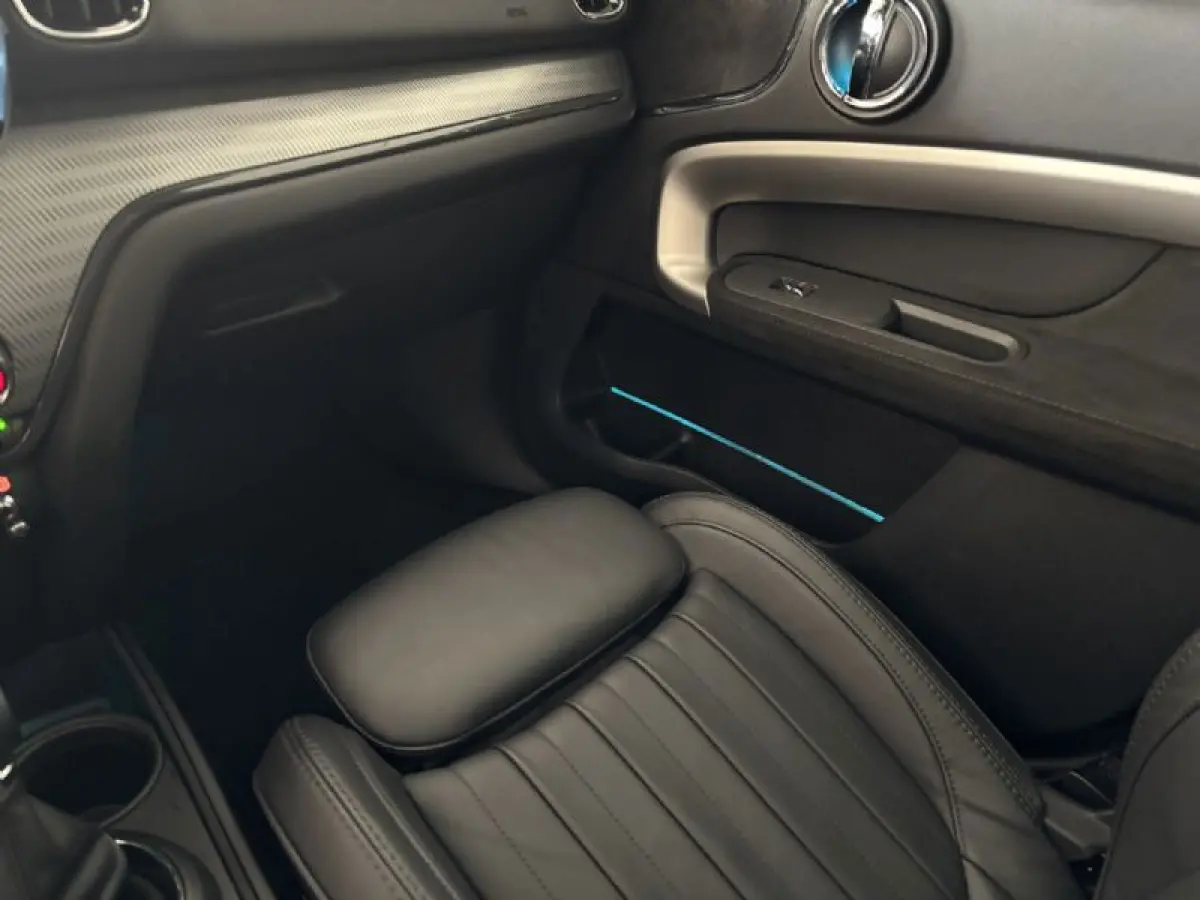 Mini ALL4 Yours Adaptive cruise Leder Panoramadak, Harman Kardon Head up Memory seat, Model 2023
