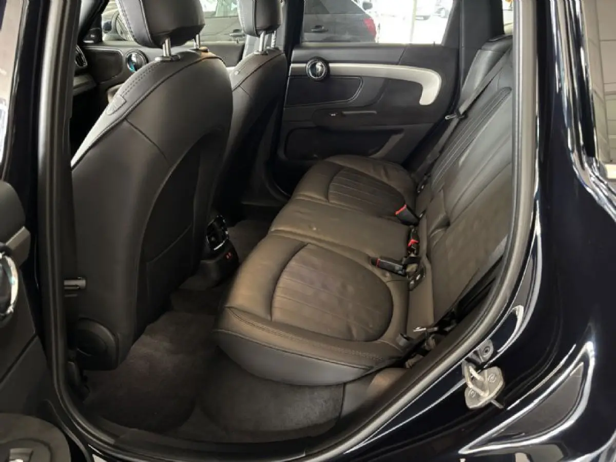 Mini ALL4 Yours Adaptive cruise Leder Panoramadak, Harman Kardon Head up Memory seat, Model 2023