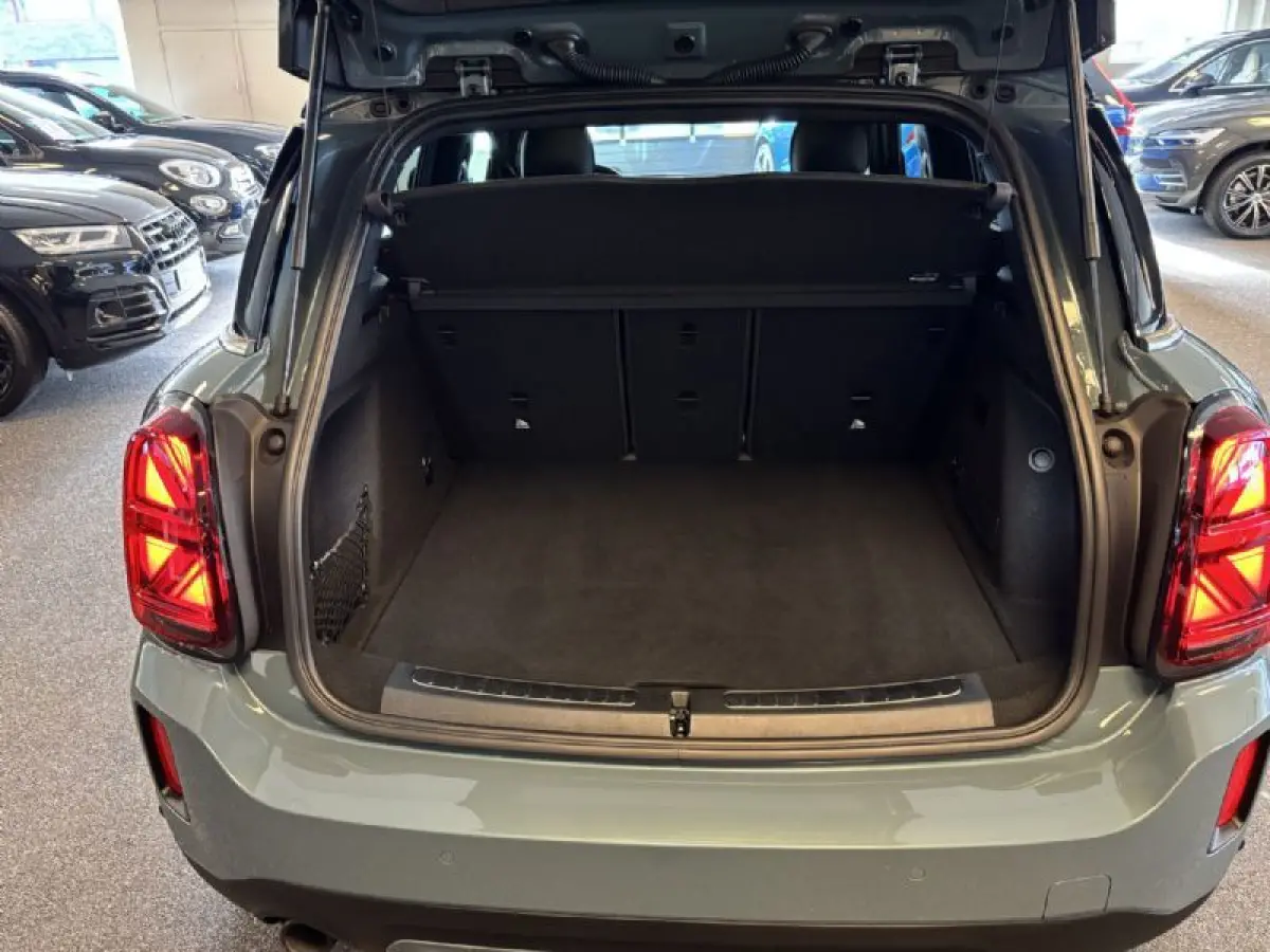 Mini ALL4 Yours Leder Panoramadak Full Option! Model 2023