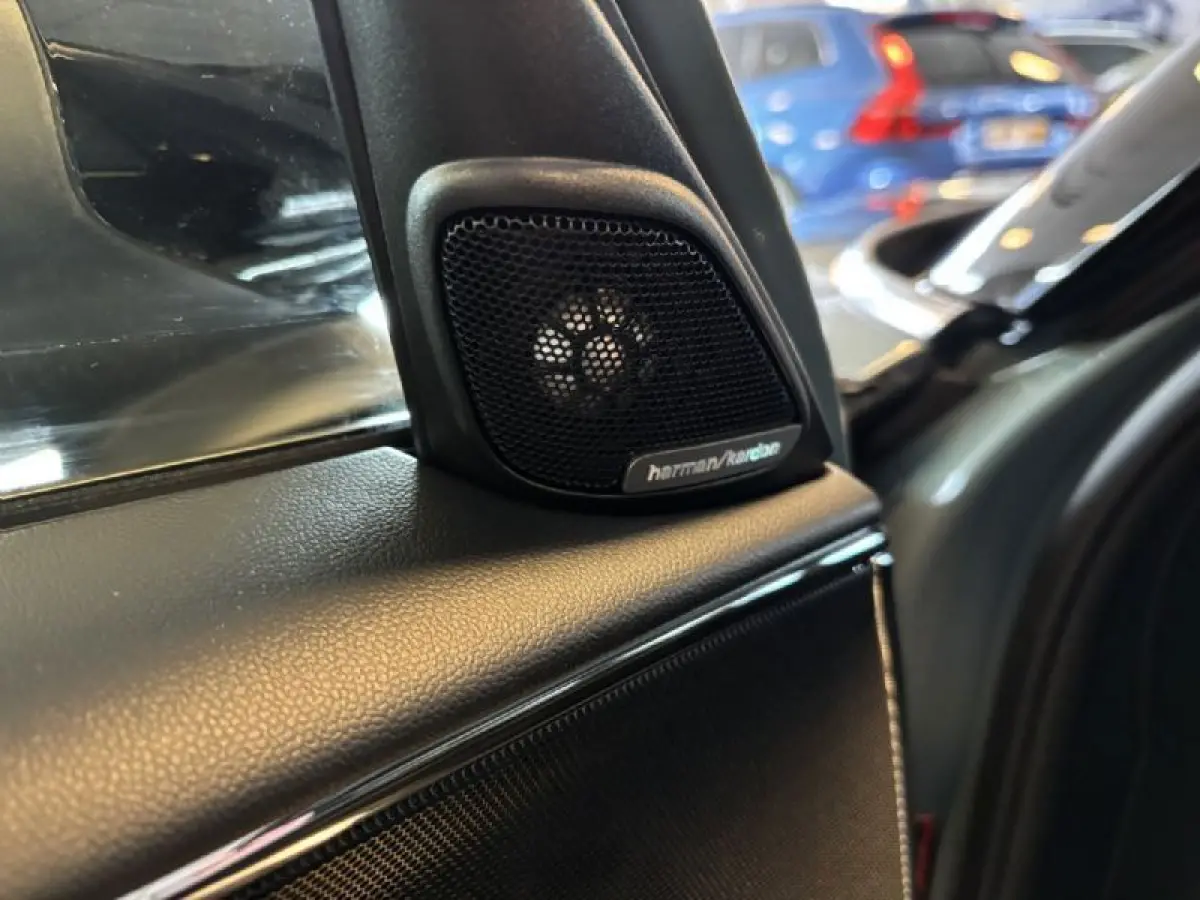 Mini ALL4 Yours Leder Panoramadak Full Option! Model 2023