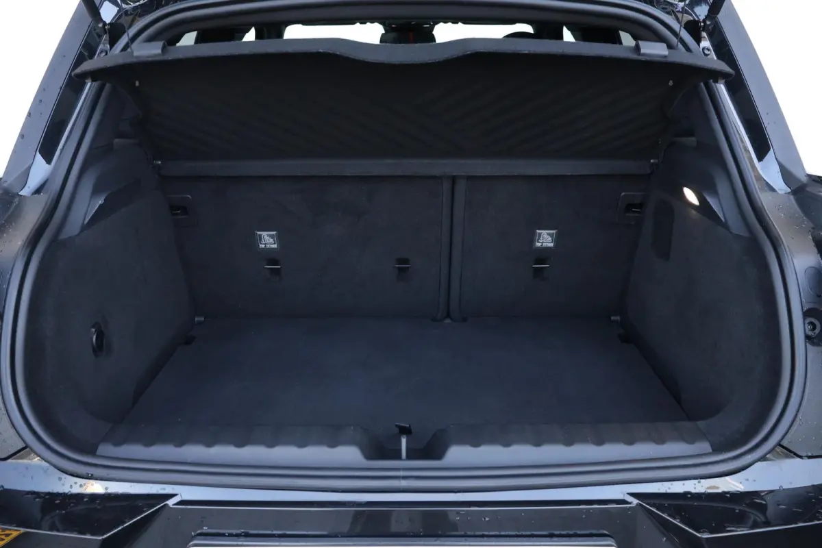 Aceman SE John Works M 54.2 kWh | SoH 98% | Panoramadak | Head-up | Comfort Access | Stoelverwarming |