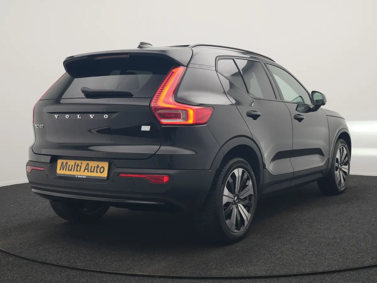 Ultimate 70 kWh 231pk | Panodak | Warmtepomp | Adaptive Cruise | 360 Camera | Harman / Kardon | Alcantara Sportstoelen Memory & Verwarmd | Stuur Verwarmd | Google Assistent | Apple Carplay |