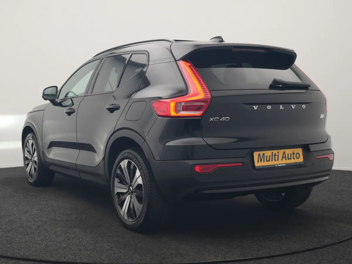 Ultimate 70 kWh 231pk | Panodak | Warmtepomp | Adaptive Cruise | 360 Camera | Harman / Kardon | Alcantara Sportstoelen Memory & Verwarmd | Stuur Verwarmd | Google Assistent | Apple Carplay |