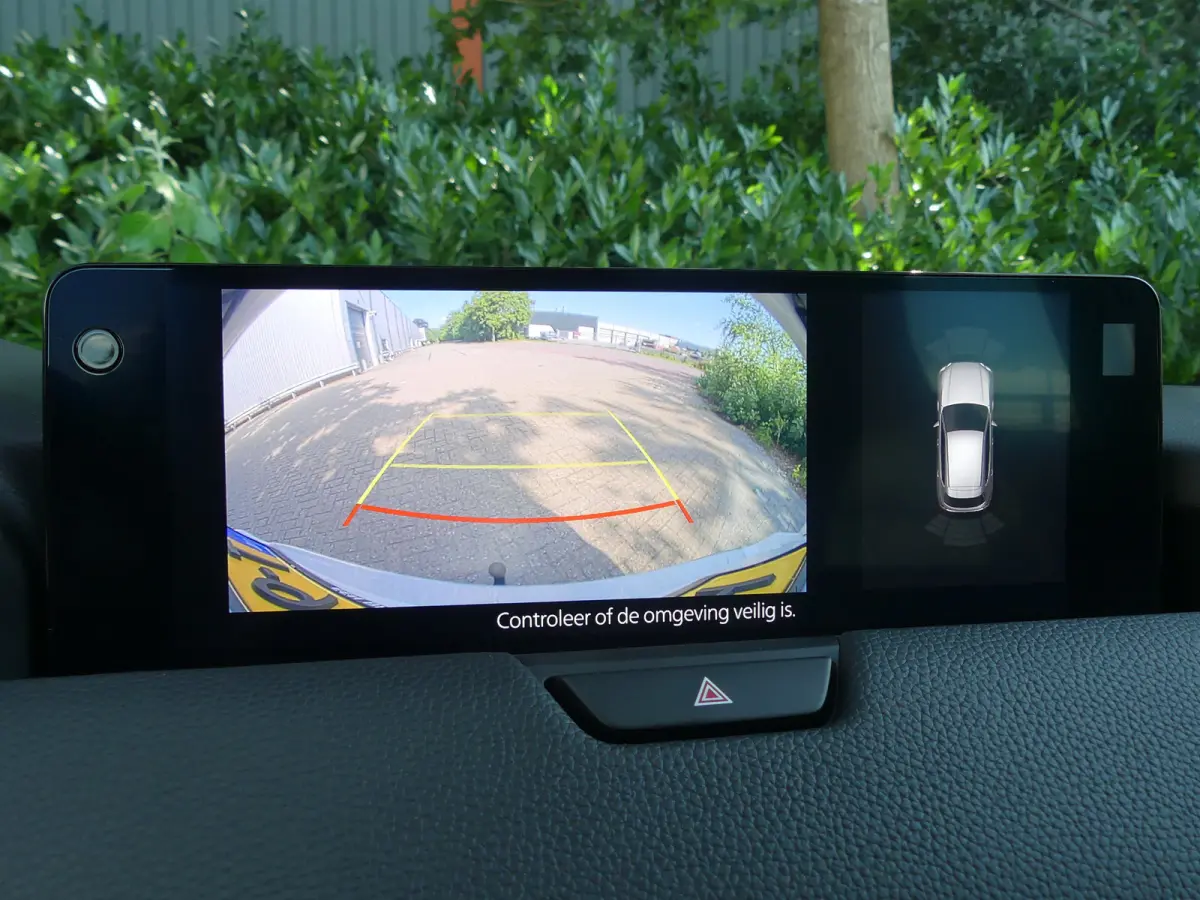 2.5 e-SkyActiv PHEV Homura | TREKHAAK | CAMERA | STUUR+STOELVERWARMING | STOELVENTILATIE | DODEHOEKDETECTIE | ELEKTRISCH VERSTELBARE BESTUURDERSSTOEL MET GEHEUGEN | PARKEERSENSOREN V+A | HEA