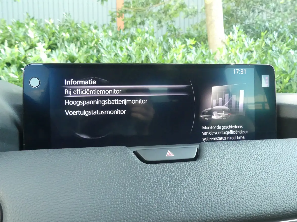 2.5 e-SkyActiv PHEV Homura | TREKHAAK | CAMERA | STUUR+STOELVERWARMING | STOELVENTILATIE | DODEHOEKDETECTIE | ELEKTRISCH VERSTELBARE BESTUURDERSSTOEL MET GEHEUGEN | PARKEERSENSOREN V+A | HEA