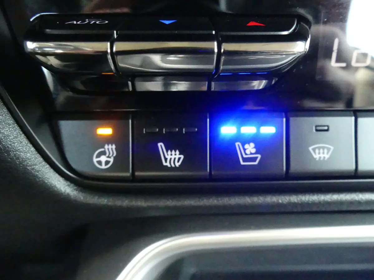 2.5 e-SkyActiv PHEV Homura | TREKHAAK | CAMERA | STUUR+STOELVERWARMING | STOELVENTILATIE | DODEHOEKDETECTIE | ELEKTRISCH VERSTELBARE BESTUURDERSSTOEL MET GEHEUGEN | PARKEERSENSOREN V+A | HEA
