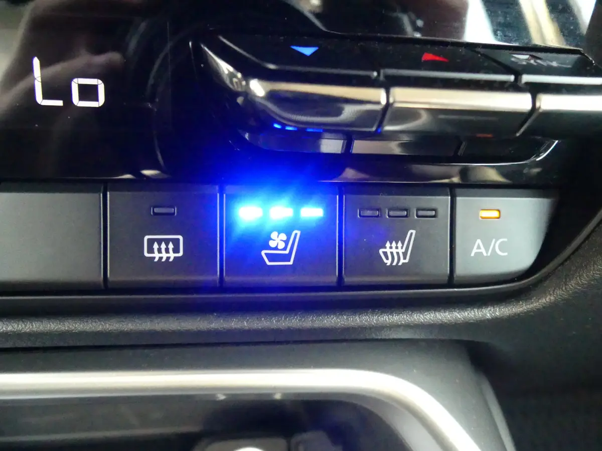 2.5 e-SkyActiv PHEV Homura | TREKHAAK | CAMERA | STUUR+STOELVERWARMING | STOELVENTILATIE | DODEHOEKDETECTIE | ELEKTRISCH VERSTELBARE BESTUURDERSSTOEL MET GEHEUGEN | PARKEERSENSOREN V+A | HEA