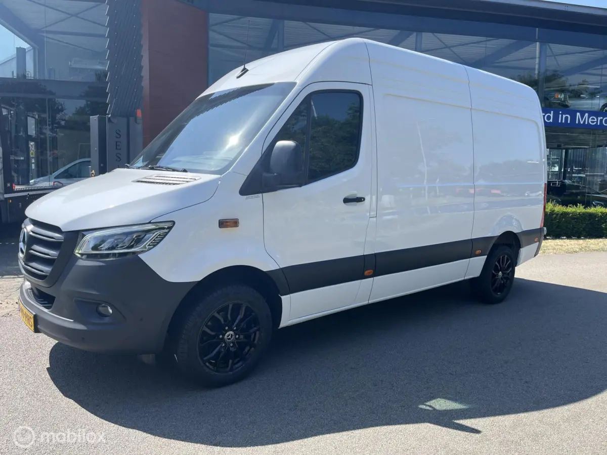 bestel 317 1.9 CDI L2H2 RWD Facelift, Led, Camera, Mbux, Opstap, LM wielen