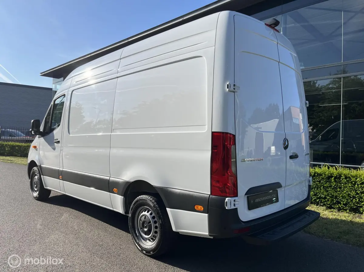 bestel 317 1.9 CDI L2H2 RWD Facelift, Led, Camera, Mbux, Opstap, LM wielen