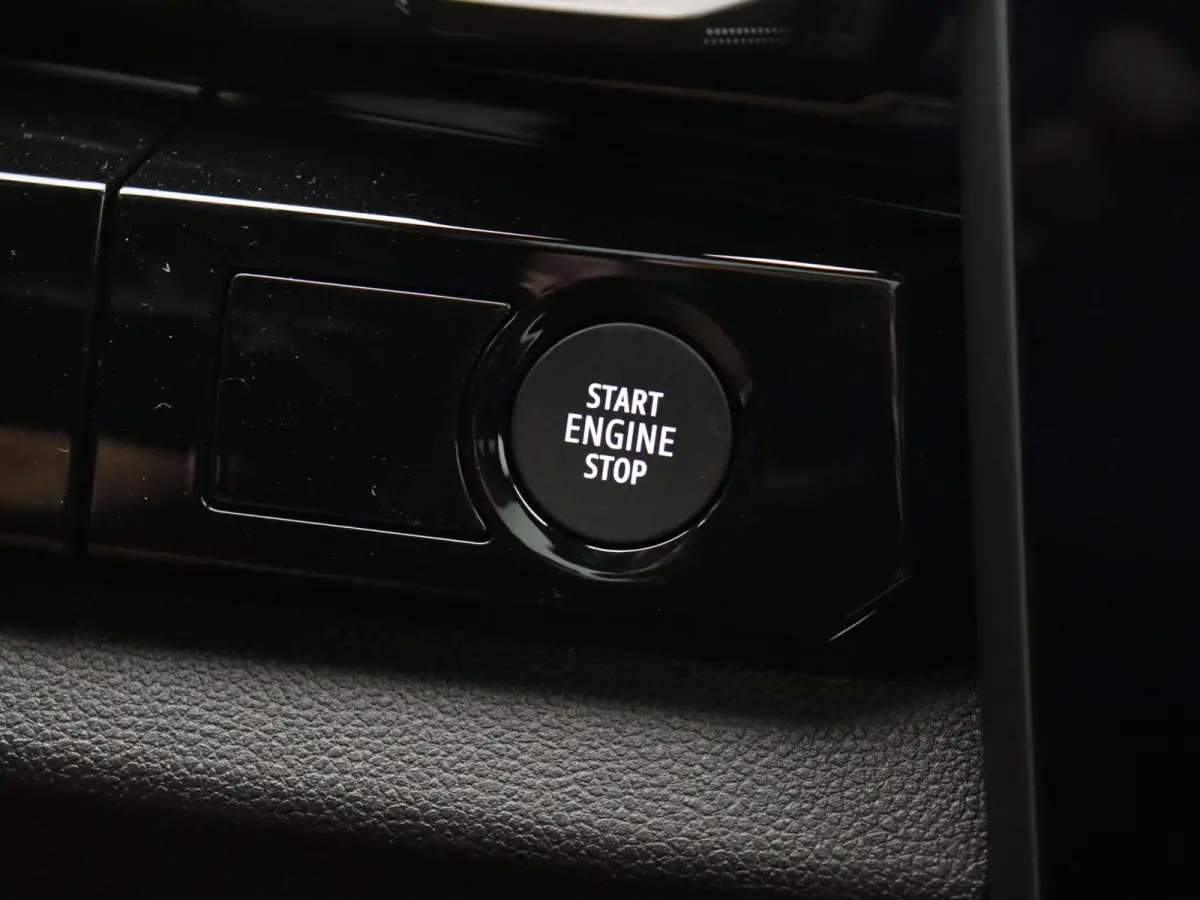 E-Tech full hybrid 200pk esprit Alpine | Vijf jaar garantie | 4Control | Panoramisch dak | Harman Kardon | 360 graden camera |