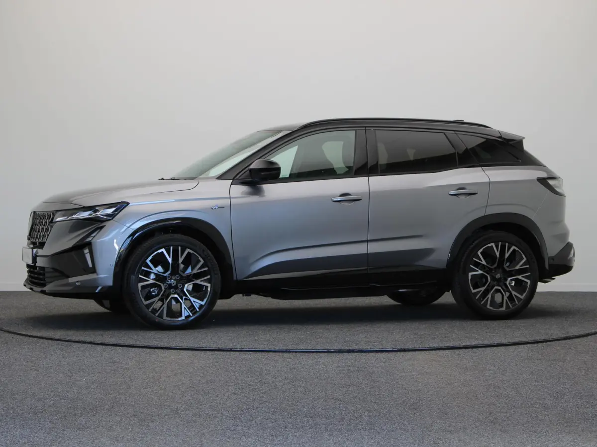 E-Tech full hybrid 200pk esprit Alpine | Vijf jaar garantie | 4Control | Panoramisch dak | Harman Kardon | 360 graden camera |