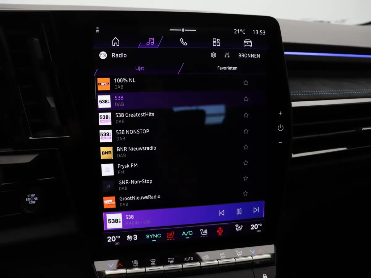 E-Tech full hybrid 200pk esprit Alpine | Vijf jaar garantie | 4Control | Panoramisch dak | Harman Kardon | 360 graden camera |