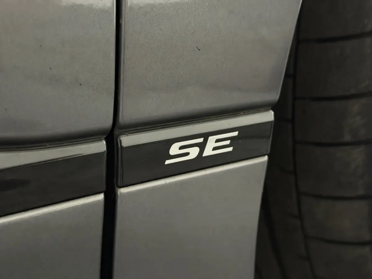 EV400 SE 90 kWh | SOH 92,2% | Luchtvering | Meridian Sound System | Memory | km. stand slechts 23770!!