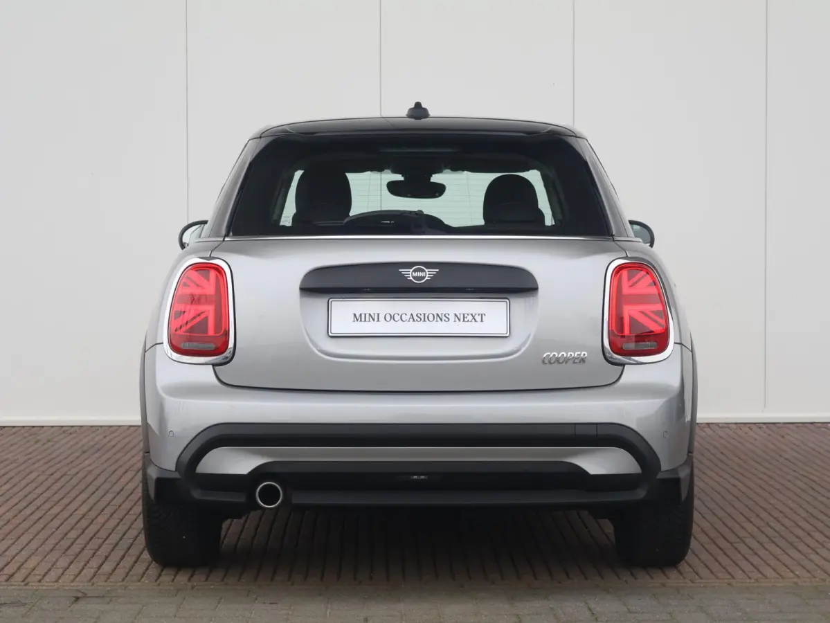 1.5 Cooper Camden Edition Cruise Control/ LED-koplampen/ Navigatie /