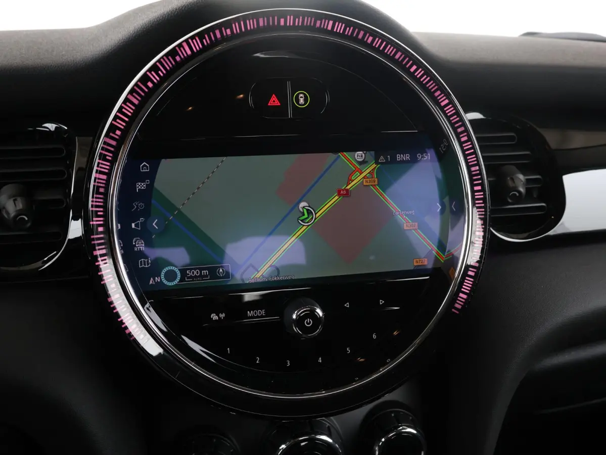 1.5 Cooper Camden Edition Cruise Control/ LED-koplampen/ Navigatie /