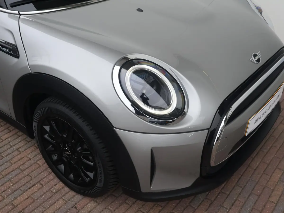 1.5 Cooper Camden Edition Cruise Control/ LED-koplampen/ Navigatie /
