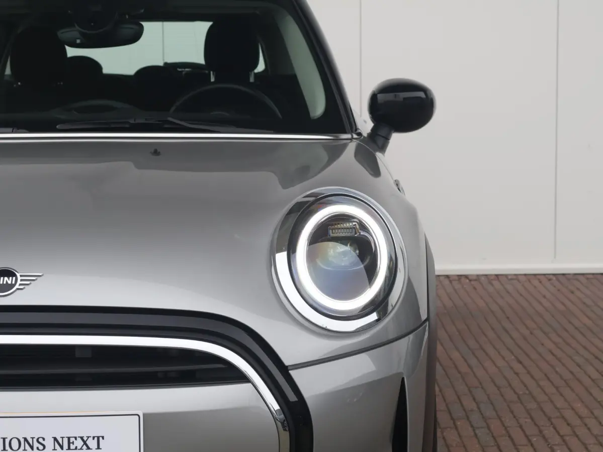 1.5 Cooper Camden Edition Cruise Control/ LED-koplampen/ Navigatie /
