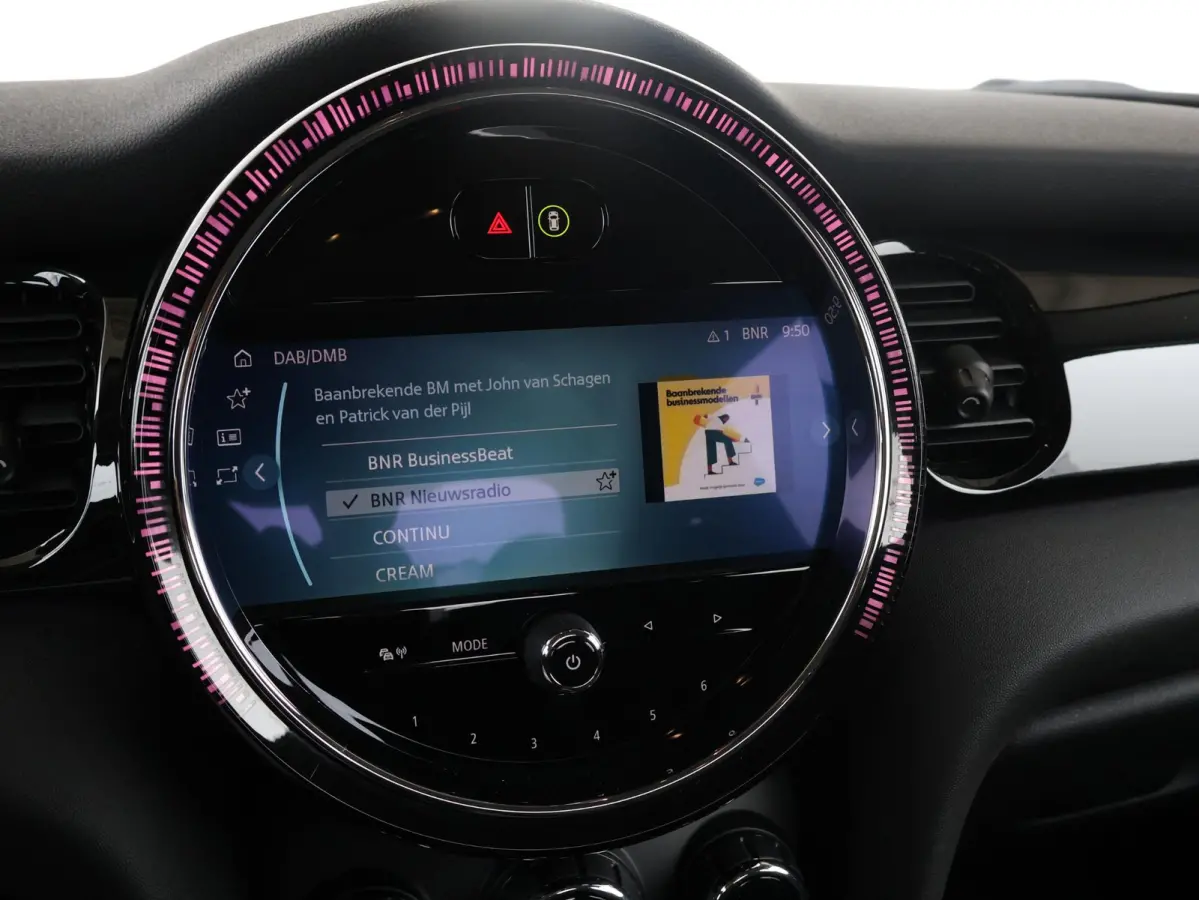1.5 Cooper Camden Edition Cruise Control/ LED-koplampen/ Navigatie /