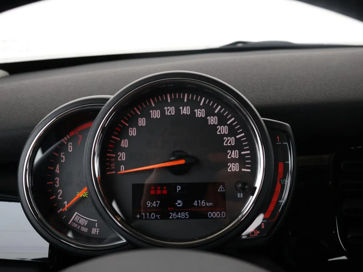 1.5 Cooper Camden Edition Cruise Control/ LED-koplampen/ Navigatie /