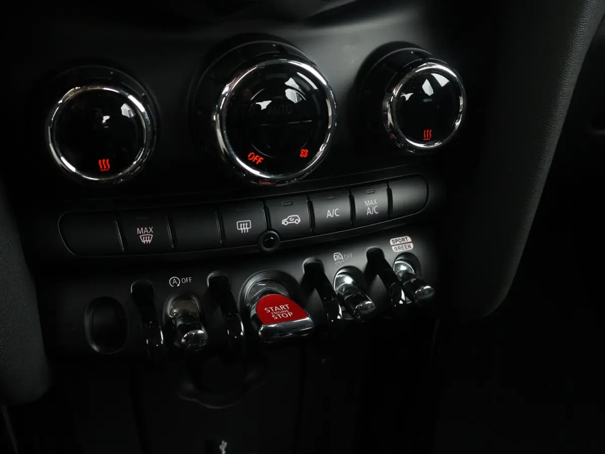 1.5 Cooper Camden Edition Cruise Control/ LED-koplampen/ Navigatie /