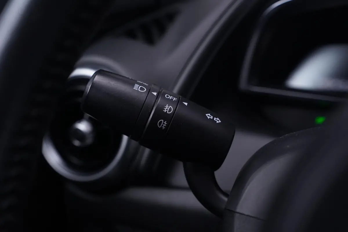 2.0 SkyActiv-G 120 GT-Luxury NAP Camera Led koplampen Leder Navi Trekhaak PDC Stoelverwarming Memory Led koplampen