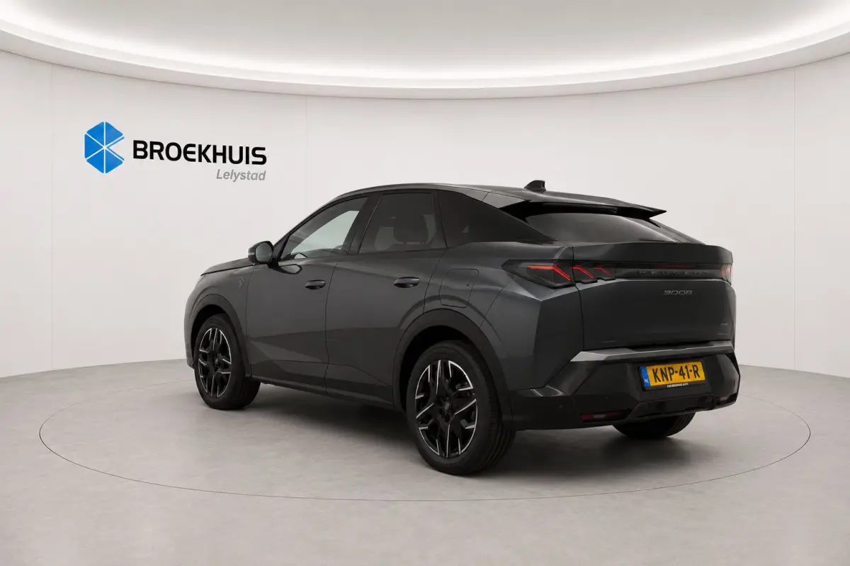 1.2 HYBRID 145PK GT AUTOMAAT / NAVI / LEDER / CLIMA / LED / PDC / 19" LMV / ALCANTARA / CAMERA / WINTERPAKKET / ADAPT. CRUISECONTROL / 1E EIGENAAR / NIEUWSTAAT !!