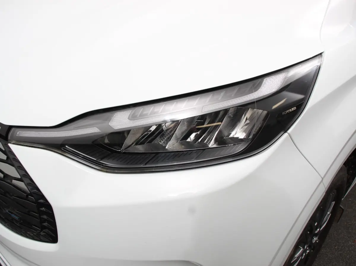 340 L2H1 Limited 65 kWh 8 persoons Automaat Cruise Control Airco Lichtmetalen Velgen
