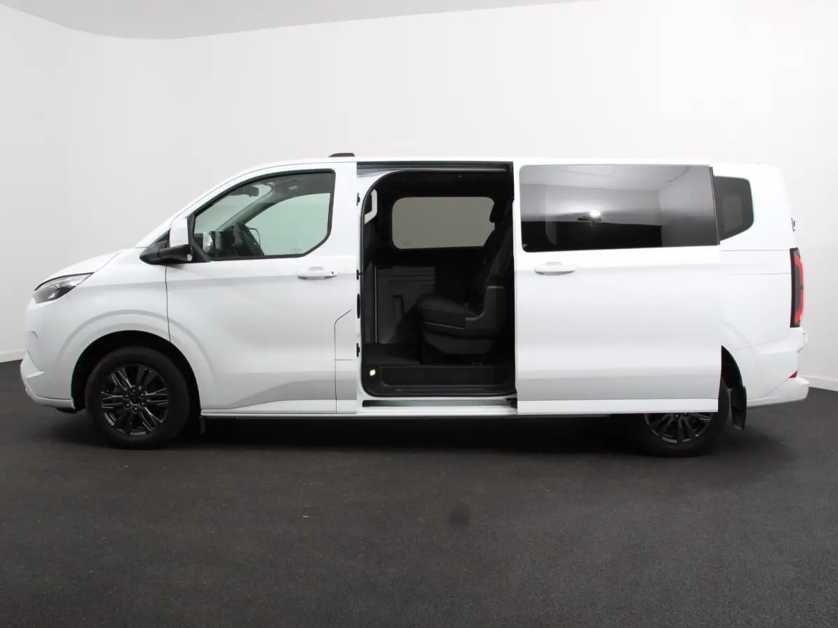 340 L2H1 Limited 65 kWh 8 persoons Automaat Cruise Control Airco Lichtmetalen Velgen