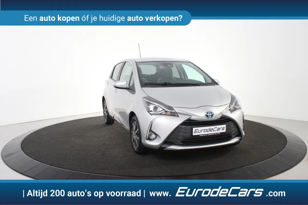 1.5 Hybrid Y20 1.5 VVTi *1ste Eigenaar*Navigatie*Camera*