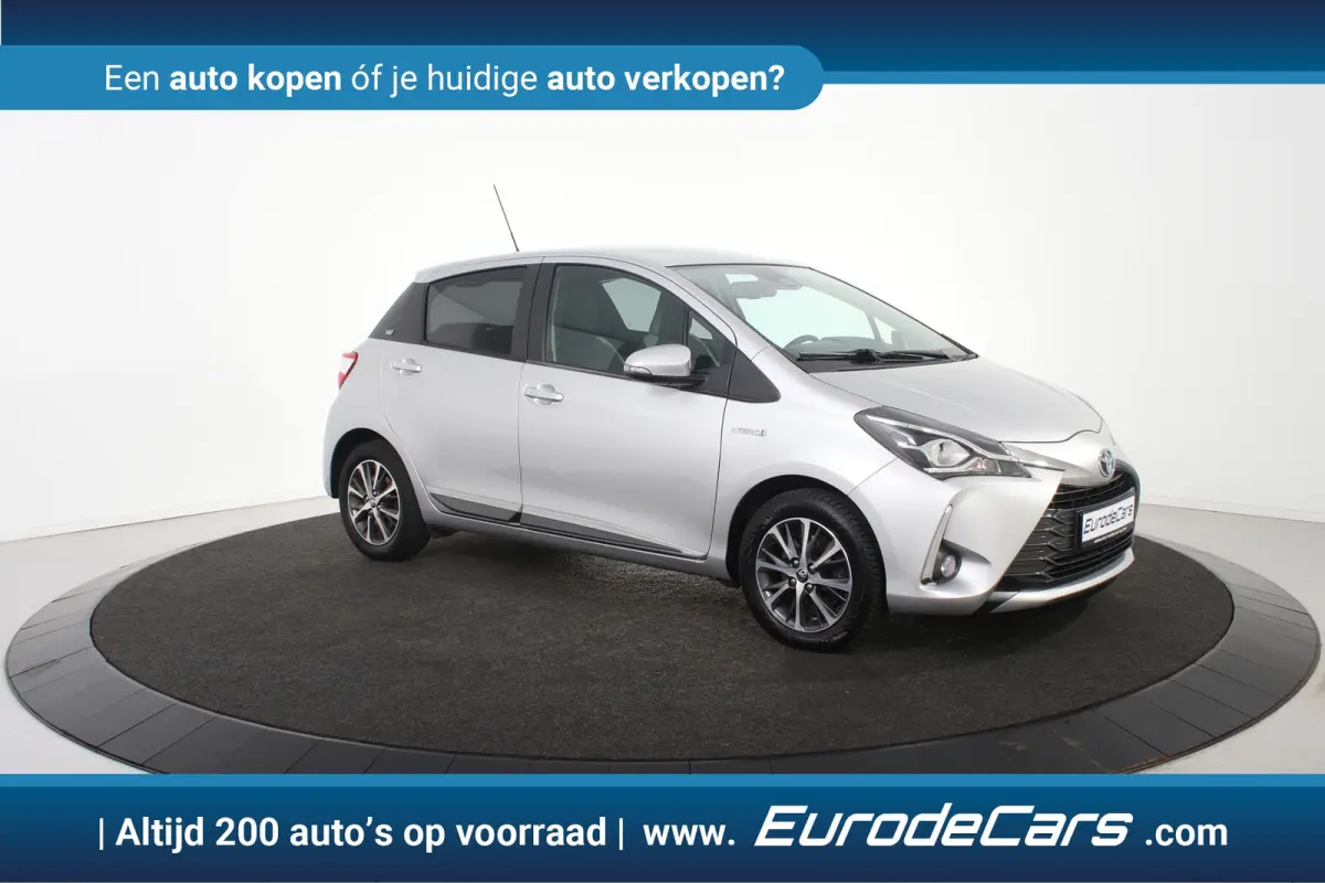 1.5 Hybrid Y20 1.5 VVTi *1ste Eigenaar*Navigatie*Camera*
