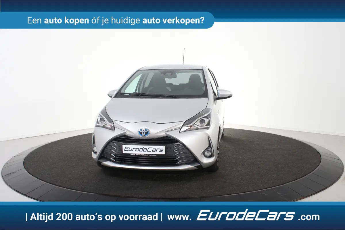 1.5 Hybrid Y20 1.5 VVTi *1ste Eigenaar*Navigatie*Camera*